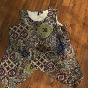 Multi-colored Sleeveless Blouse